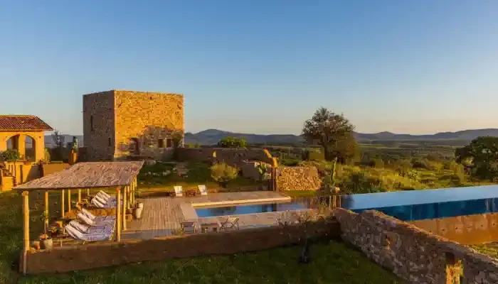 Character properties, Camisa Homes & Villas