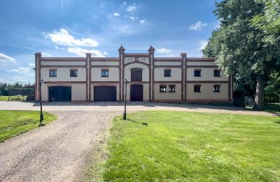 Manor house for sale Kuyavia-Pomerania, Outbuilding