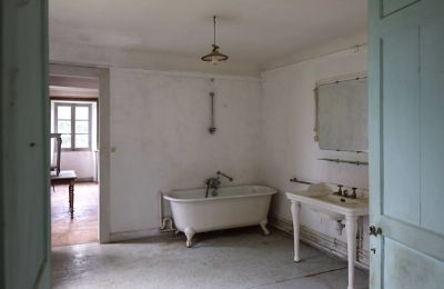 Castle for sale Pontacq, New Aquitaine, Image 8/14
