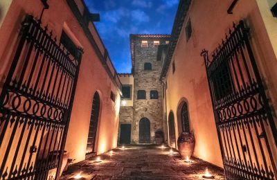 Character properties, Timeless Tuscan Retreat: 13th-century property with private park near Florence