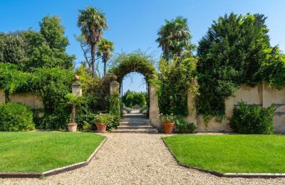 Historic Villa for sale Pisa, Tuscany, Image 31/45