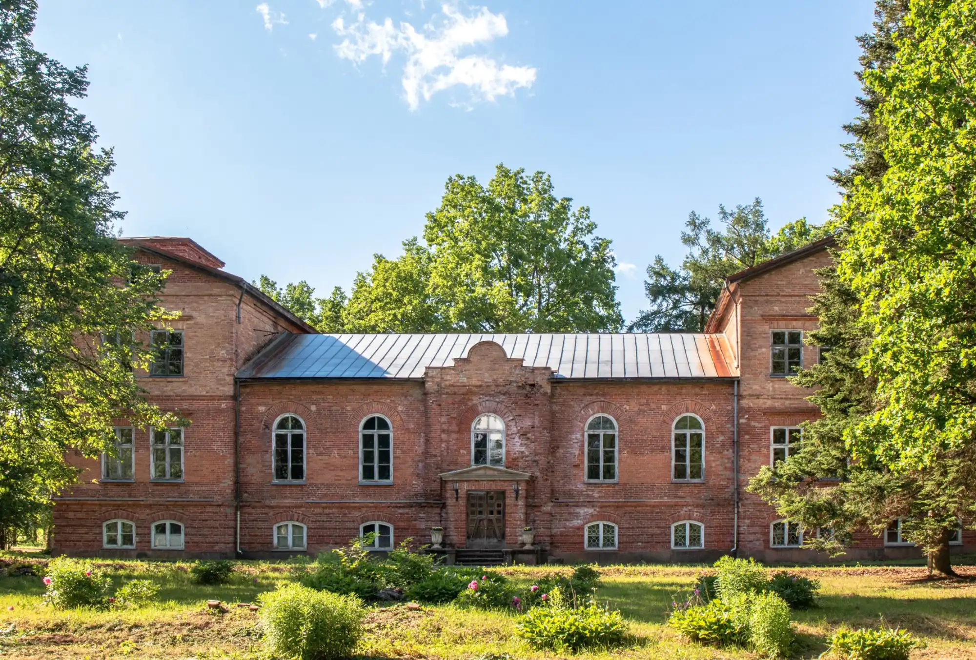 Photos Virķēnu manor: historic estate with development potential in Livland