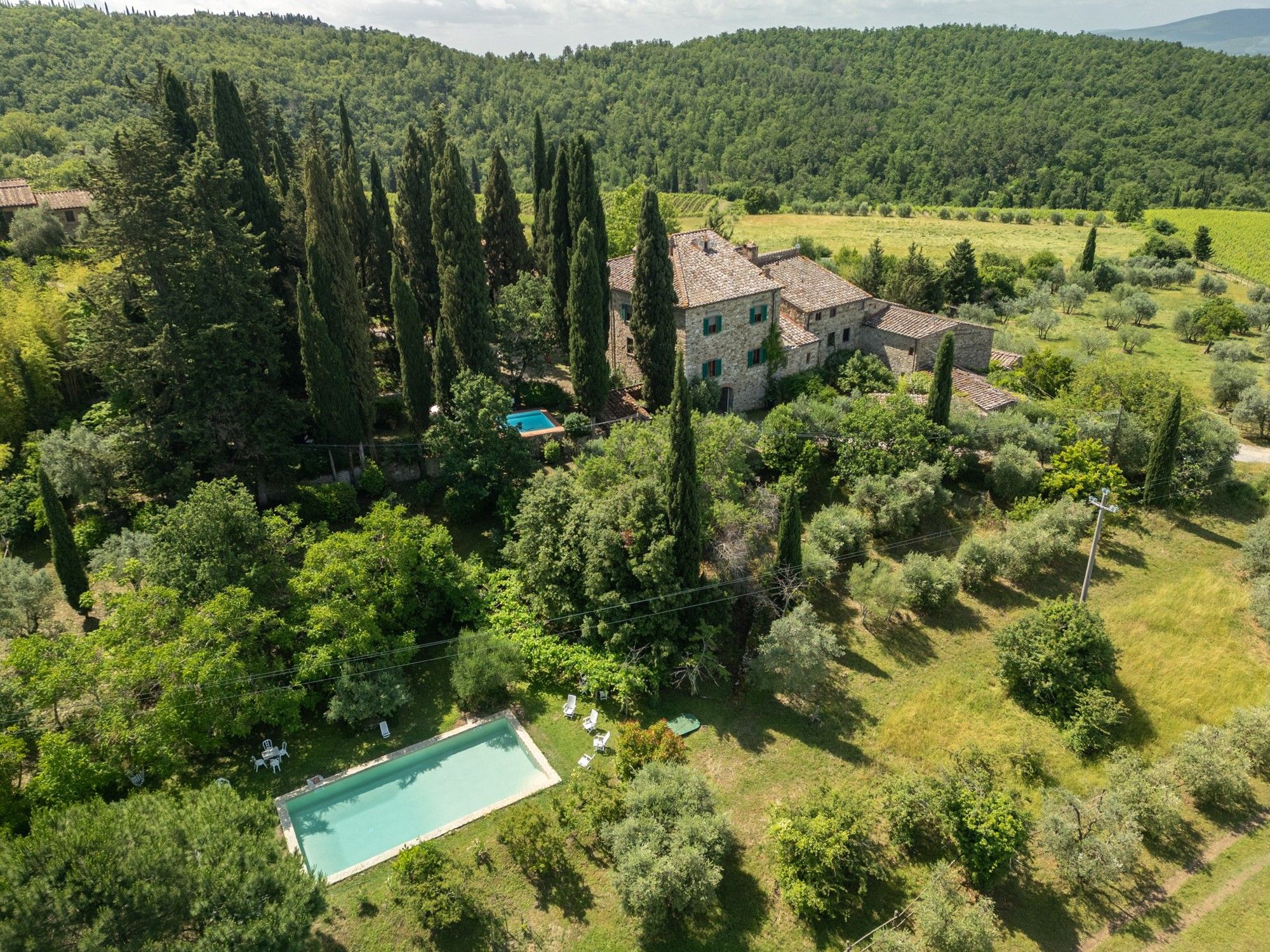 Photos Tuscan hamlet with grand villa and six guest cottages near Castellina in Chianti