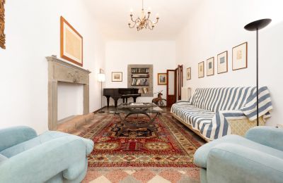Manor House for sale Castellina in Chianti, Tuscany, Image 25/40