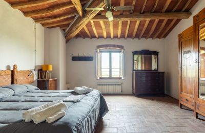 Manor House for sale Castellina in Chianti, Tuscany, Image 32/40