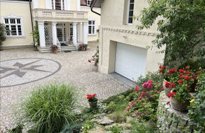 City palace for sale Barlinek, Strzelecka  23, West Pomerania, Image 2/13