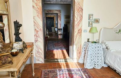 Historic Villa for sale Montecalvoli, Tuscany, Image 17/28