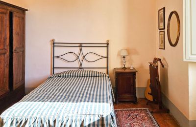 Historic Villa for sale Montecalvoli, Tuscany, Guestroom