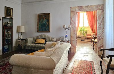 Historic Villa for sale Montecalvoli, Tuscany, Image 8/28