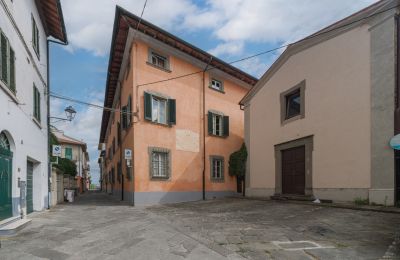 Historic Villa for sale Montecalvoli, Tuscany, Image 42/44