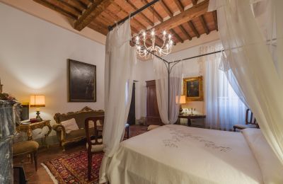 Historic Villa for sale Montecalvoli, Tuscany, Image 24/44