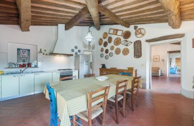 Historic Villa for sale Montecalvoli, Tuscany, Image 23/44