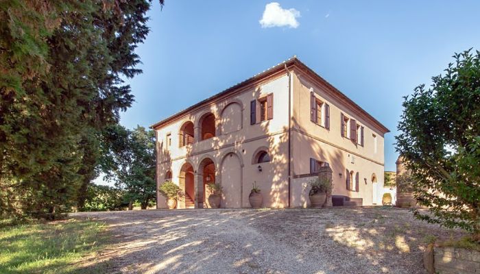 Historic Villa for sale Torrenieri, Tuscany,  Italy