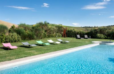 Historic Villa for sale Torrenieri, Tuscany, Image 37/41