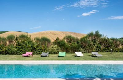 Historic Villa for sale Torrenieri, Tuscany, Image 35/41
