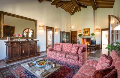 Historic Villa for sale Torrenieri, Tuscany, Image 5/41
