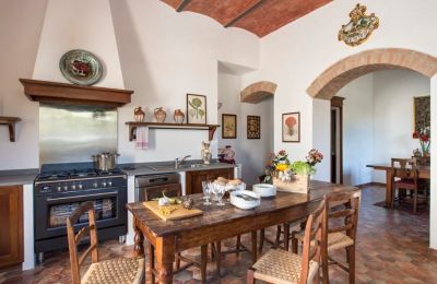 Historic Villa for sale Torrenieri, Tuscany, Image 7/41