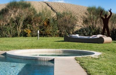 Historic Villa for sale Torrenieri, Tuscany, Image 30/41