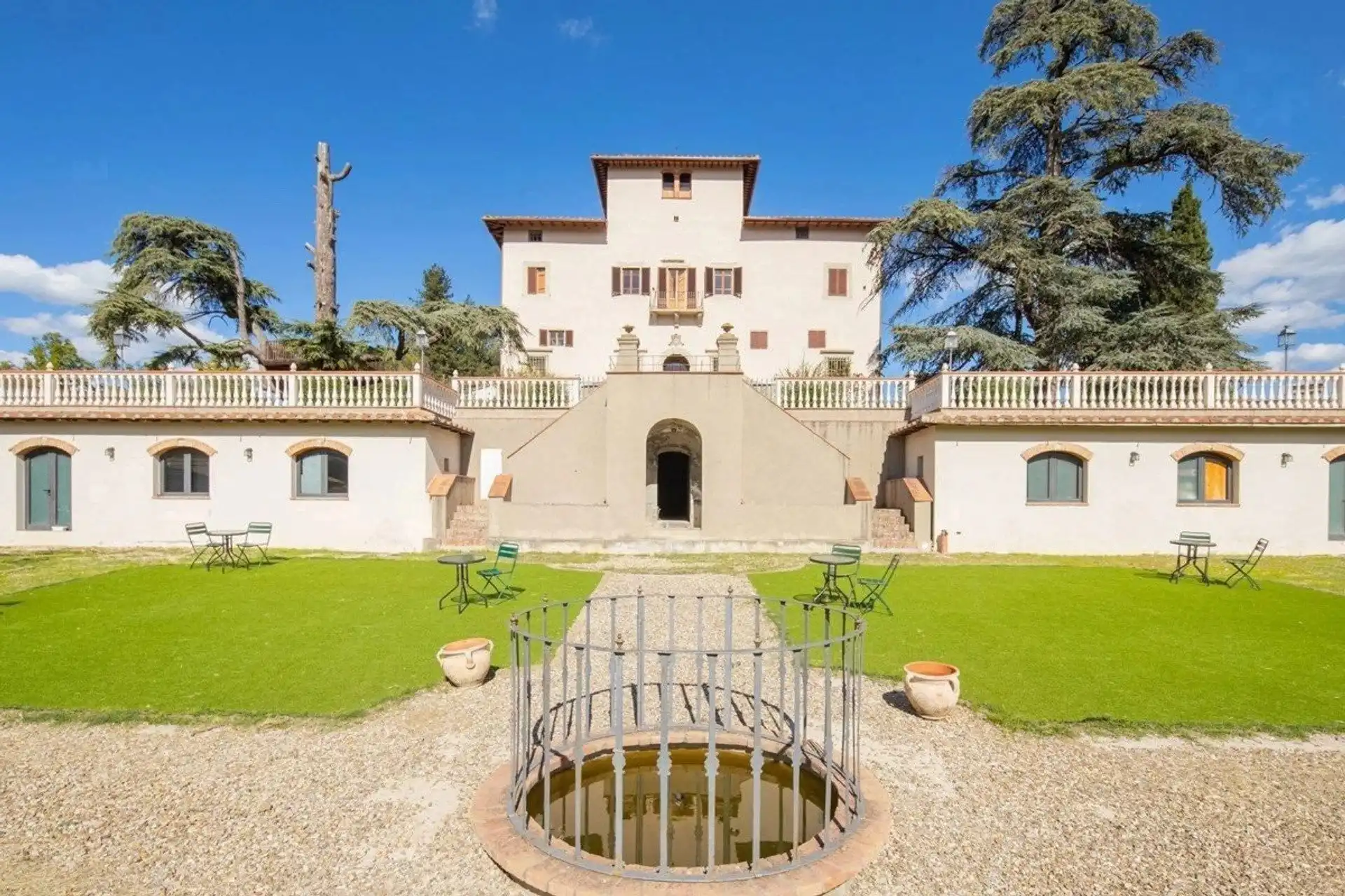 Photos Tuscan heritage estate just south of Florence