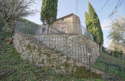 Country home for sale Cortona, Tuscany, Image 15/35