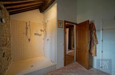Country home for sale Cortona, Tuscany, Image 22/35
