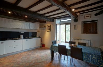 Country home for sale Cortona, Tuscany, Image 27/35