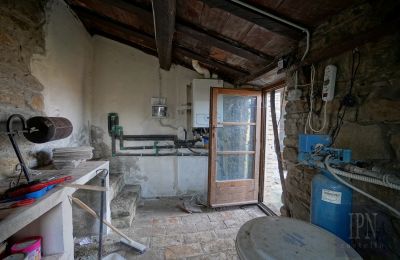 Country home for sale Cortona, Tuscany, Image 35/35