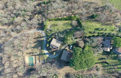 Country home for sale Cortona, Tuscany, Image 7/35