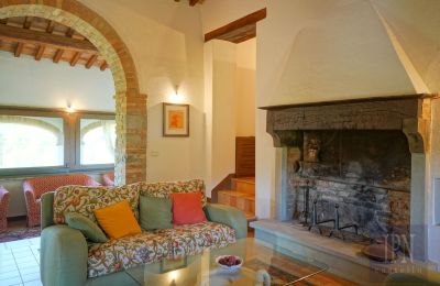 Country home for sale 06010 Monte Santa Maria Tiberina, Umbria, Image 23/28