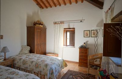 Country home for sale 06010 Monte Santa Maria Tiberina, Umbria, Image 26/28