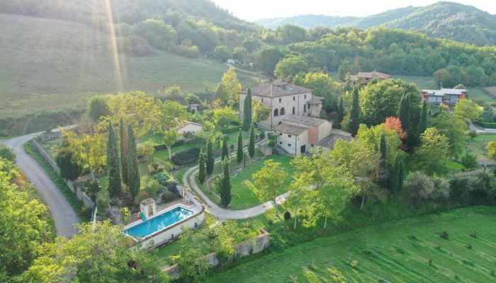 Country home for sale Lerchi, Umbria,  Italy