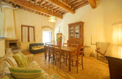 Country home for sale Lerchi, Umbria, Image 22/35