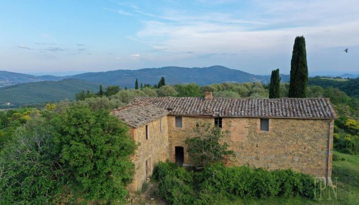 Country home for sale 06073 Corciano, Umbria,  Italy