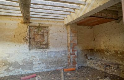 Country home for sale 06073 Corciano, Umbria, Image 30/42