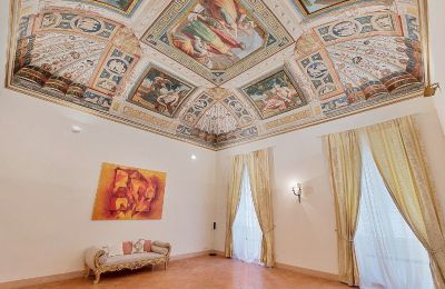 City palace for sale Siena, Via di Pantaneto, Tuscany, Image 12/47