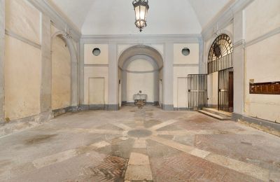 City palace for sale Siena, Via di Pantaneto, Tuscany, Ground Floor