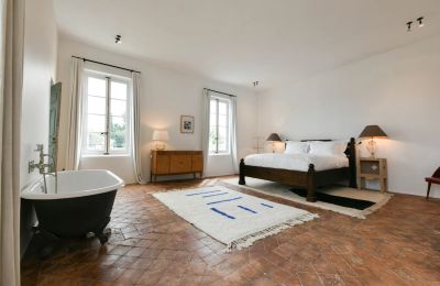 Manor House for sale 84000 Avignon, Provence-Alpes-Côte d'Azur, Bedroom