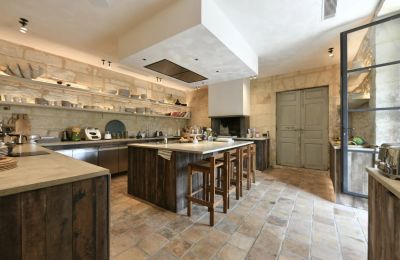 Manor House for sale 84000 Avignon, Provence-Alpes-Côte d'Azur, Image 35/50