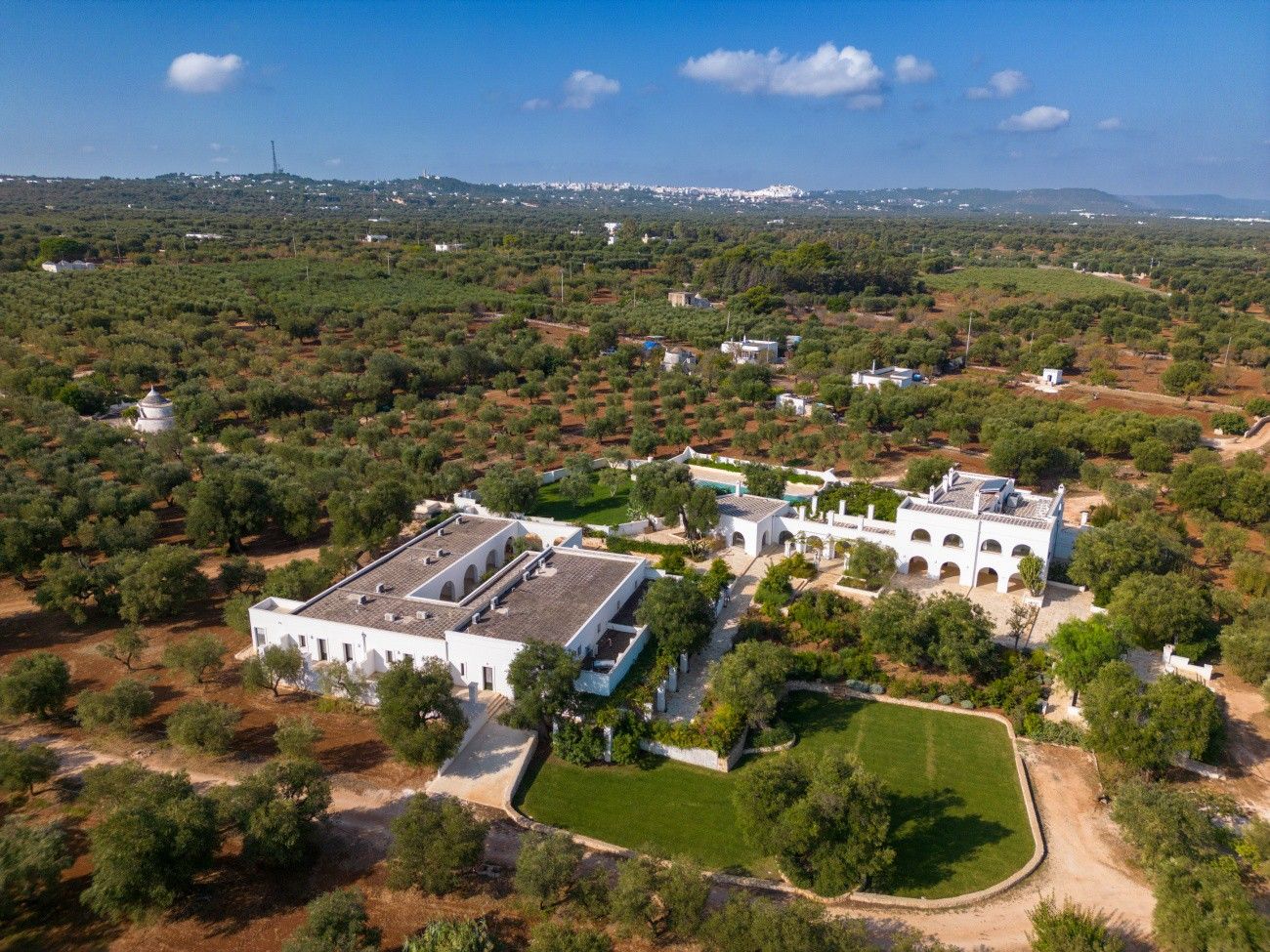 Photos Apulian country estate/Masseria near Ostuni