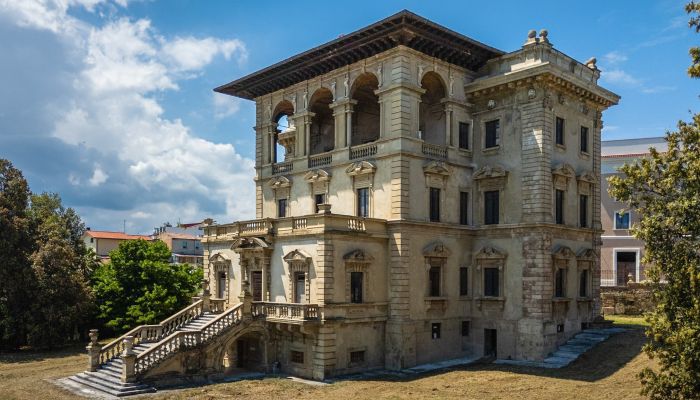 City palace for sale Mozzagrogna, Abruzzo,  Italy
