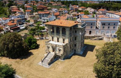 City palace for sale Mozzagrogna, Piazza San Rocco, Abruzzo, Image 21/41