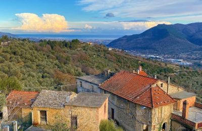 Country home for sale Liguria, , Image 1/10