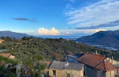 Country home for sale Liguria, , Image 2/10