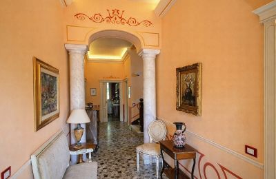 Historic villa Altopascio, Tuscany
