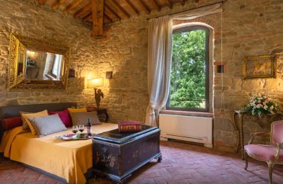 Historic property for sale Arezzo, Tuscany, Image 16/50