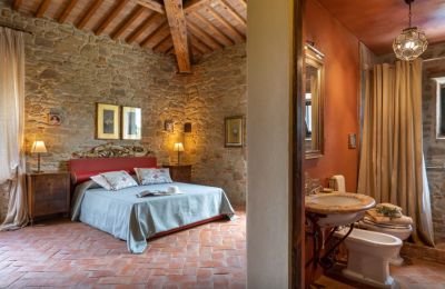 Historic property for sale Arezzo, Tuscany, Image 30/50