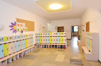Castle for sale 92237 Sulzbach-Rosenberg, Schlossbergweg  10, Bavaria, Entrance Hall