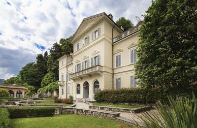 Castle Apartment for sale Orta San Giulio, Piemont, Garden