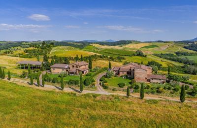 Country home for sale Montalcino, Tuscany, Image 3/26