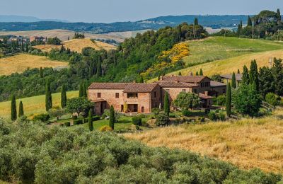 Country home for sale Montalcino, Tuscany, Image 6/26